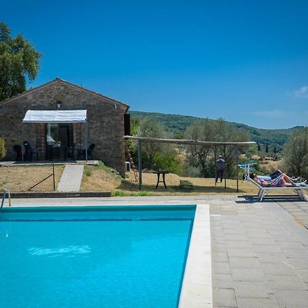 Poloturisticoumbria Rustico Con Piscina Vista Lago Passignano sul Trasimeno Bagian luar foto
