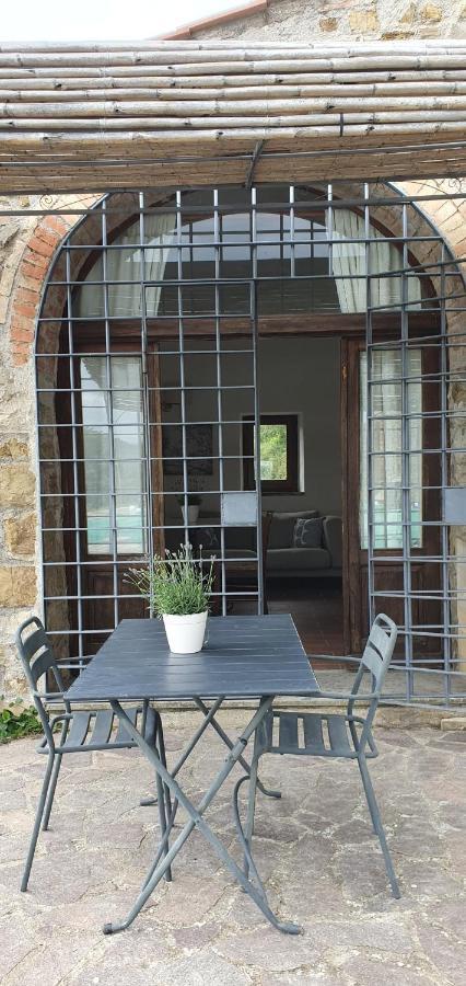 Poloturisticoumbria Rustico Con Piscina Vista Lago Passignano sul Trasimeno Bagian luar foto