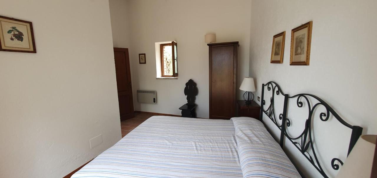 Poloturisticoumbria Rustico Con Piscina Vista Lago Passignano sul Trasimeno Bagian luar foto